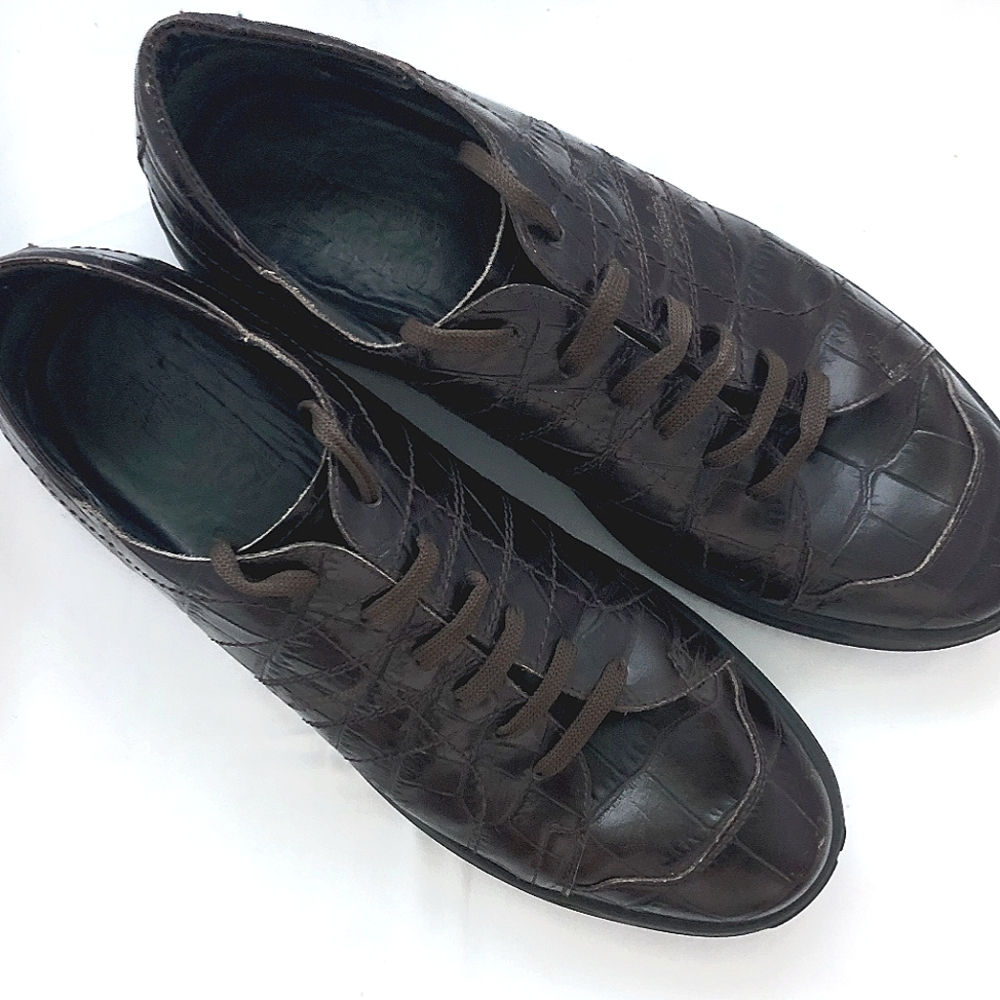 Ferragamo crocodile sneaker size 10.5